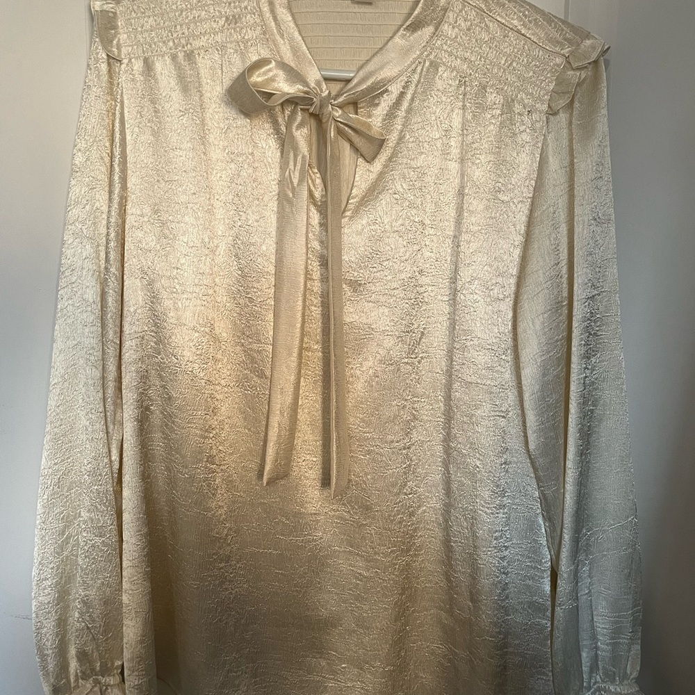 Calvin Klein Cream Satin Blouse with Bow (nwot)